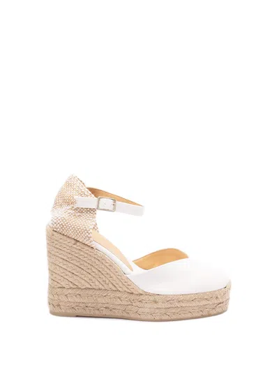 Castaã±er `chiarita/8ed/001` Wedge Espadrilles In White