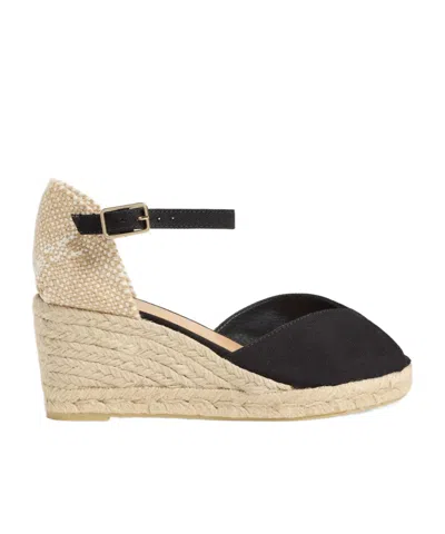 Castaã±er Round Head Heels In Nude