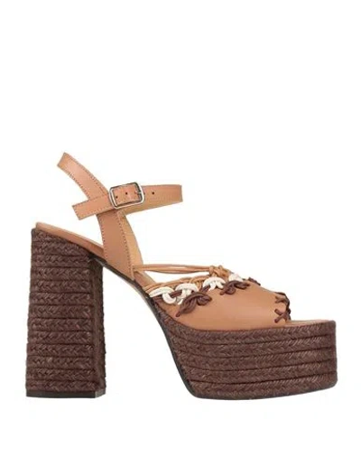 Castaã±er 50mm Fawn Leather Sandals In Beige