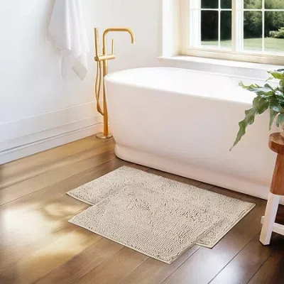 Casual Comfort Chenille Bath Rug In White