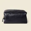 Casupo Leather Toiletry Bag In Black