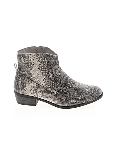 Pre-owned Cat & Jack Kids' Ankle Boots In Gray