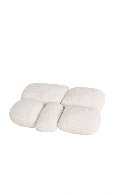 Catenary Home Pebble Pet Bed In White