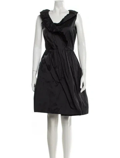 Pre-owned Catherine Regehr Silk Knee-length Dress In Grey