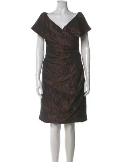 Pre-owned Catherine Regehr Silk Knee-length Dress In Neutral