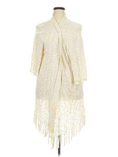 Pre-owned Catherines Poncho In Ivory