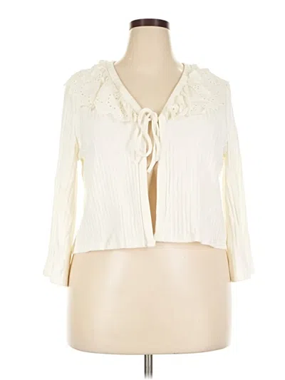 Pre-owned Cato 3/4 Sleeve Blouse In Ivory