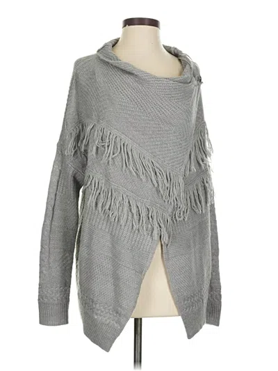 Pre-owned Cato Poncho In Gray