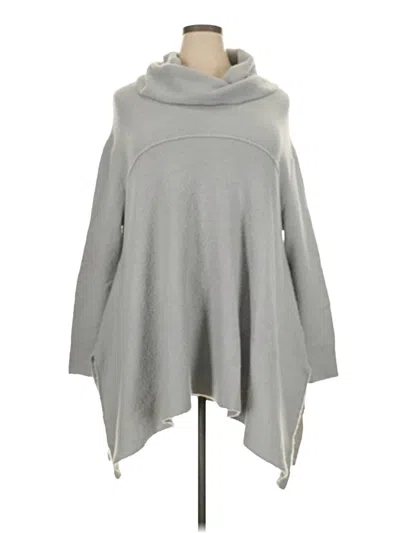 Pre-owned Cato Poncho In Gray