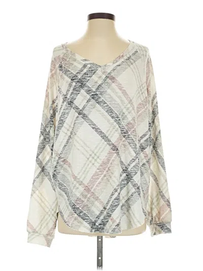 Pre-owned Cato Pullover Sweater In Ivory