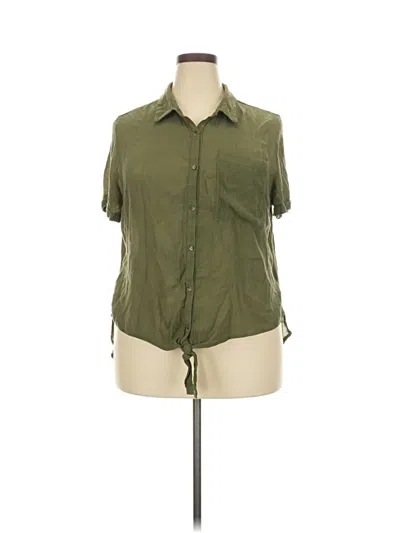 Pre-owned Cato Short Sleeve Blouse In Green
