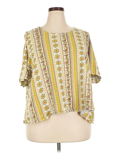 Pre-owned Cato Short Sleeve Blouse In Yellow