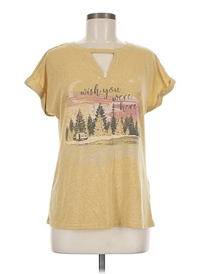 Pre-owned Cato Short Sleeve T-shirt In Gold