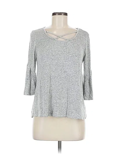 Pre-owned Caution To The Wind 3/4 Sleeve Top Gray Keyhole Neckline Tops