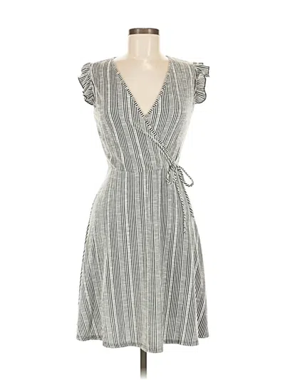 Pre-owned Caution To The Wind Casual Dress In Gray