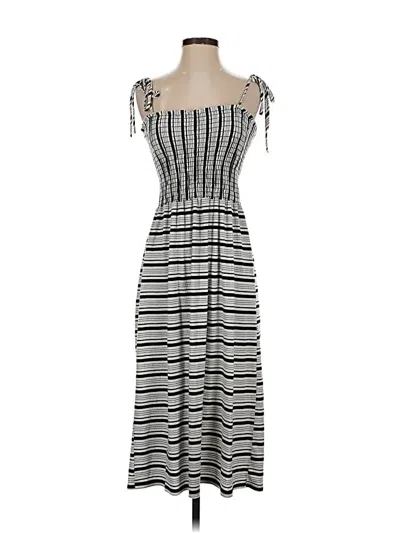 Pre-owned Caution To The Wind Casual Dress In Gray