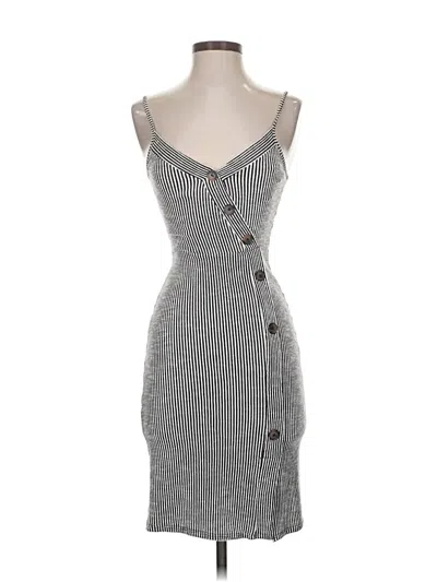 Pre-owned Caution To The Wind Casual Dress In Gray
