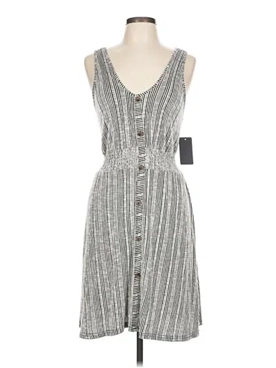 Pre-owned Caution To The Wind Casual Dress In Gray