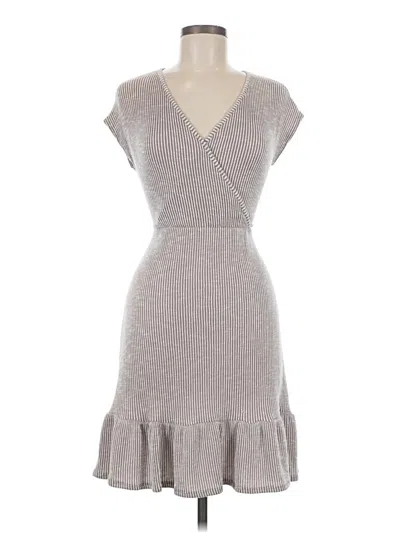 Pre-owned Caution To The Wind Casual Dress In Gray