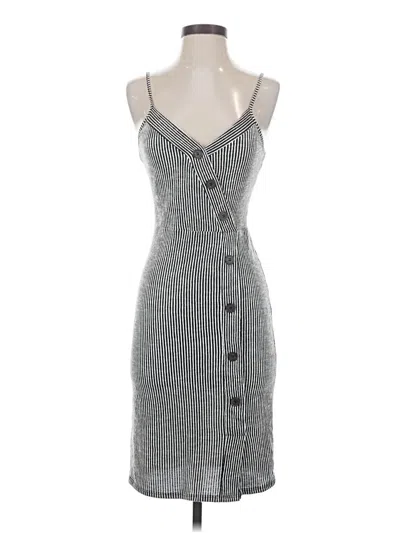 Pre-owned Caution To The Wind Casual Dress In Gray