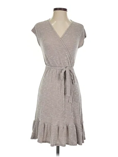 Pre-owned Caution To The Wind Casual Dress In Gray