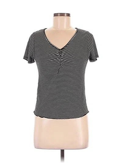 Pre-owned Caution To The Wind Short Sleeve Top Black V-neck Tops