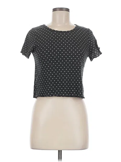 Pre-owned Caution To The Wind Short Sleeve T-shirt In Black