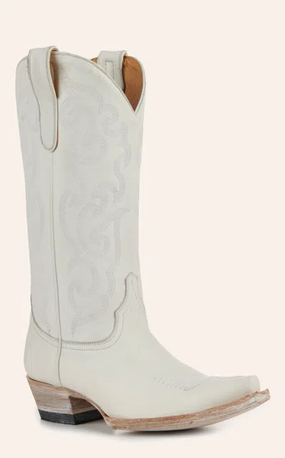 Cavenders Cavender's Women's Leather White With Tonal Embroidery Snip Toe Cowboy Boots