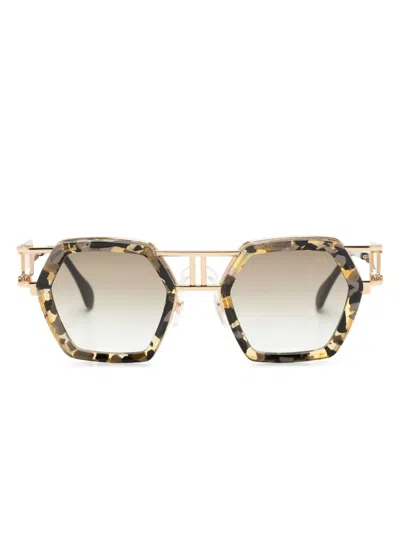Cazal 667 Sonnenbrille Mit Geometrischem Gestell In Gold