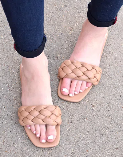Ccocci Braided Flat Sandal In Camel In Brown