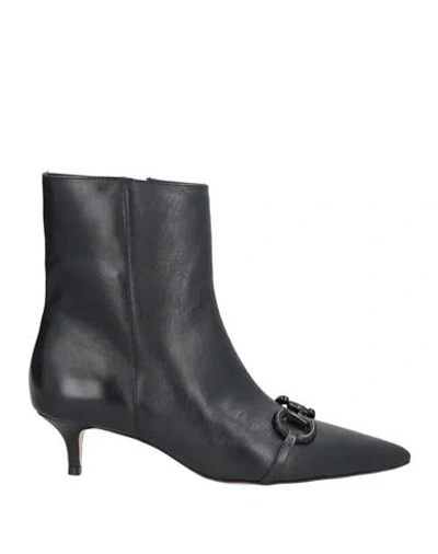 Cecconello Woman Ankle Boots Black Size 5 Leather