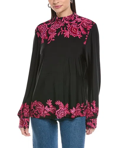 Cece Border Print Mock Neck Top In Black