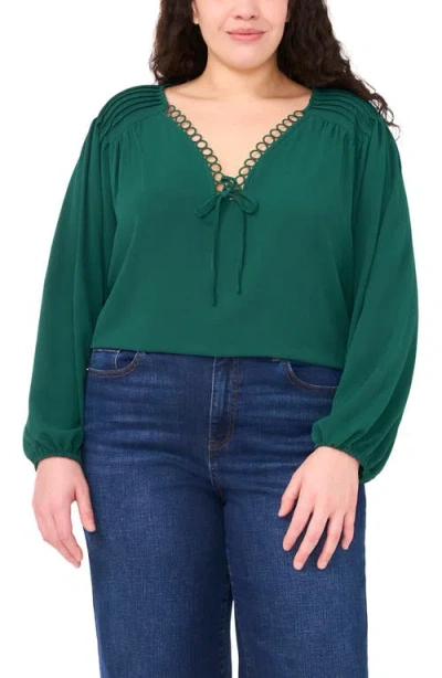 Cece Circle Lace Long Sleeve Pintuck Top
