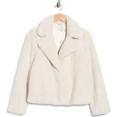 Cece Faux Fur Notch Collar Short Jacket In Ivory