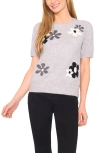 Cece Groovy Flower Short Sleeve Sweater In Gray