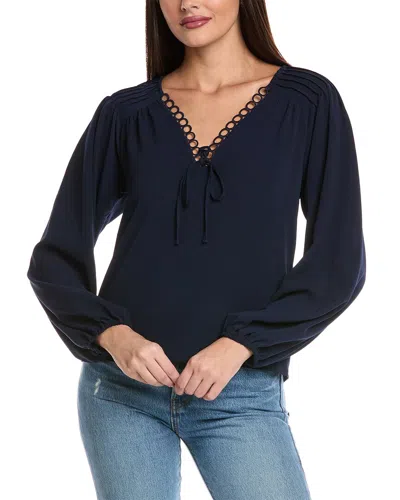 Cece Pintuck Blouse In Blue