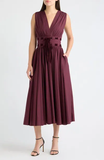 Cece Ribbon Belt Sleeveless Midi Dress In Burgundy