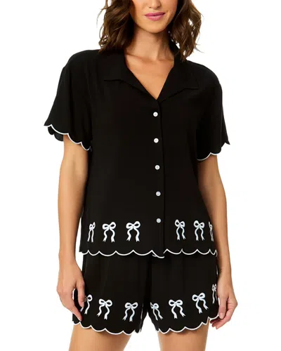 Cece Scalloped Embroidery Shirt In Black