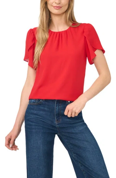 Cece Shirred Tulip Sleeve Top In Red