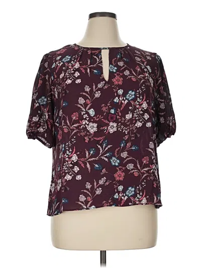 Cece Short Sleeve Blouse In Burgundy