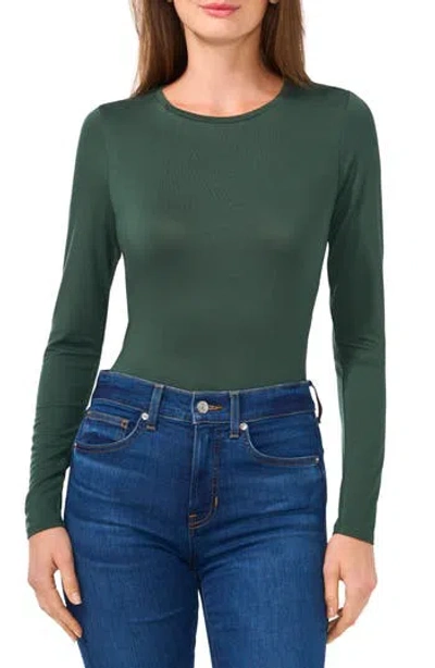 Cece Solid Long Sleeve Fitted T-shirt In Forest Green