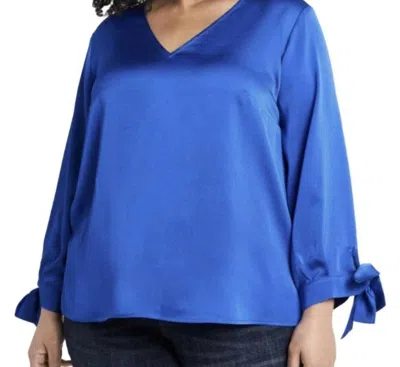 Cece V Neck Tie Sleeve Blouse In Blue