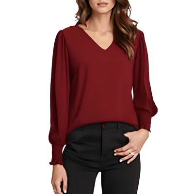 Cece Womens Smocked Slit Hem Pullover Top In Red