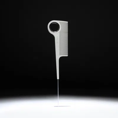 Cecred Parting Tail Comb In Silver