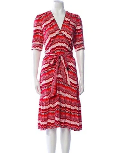 Pre-owned Cefinn Printed Knee-length Dress In Red
