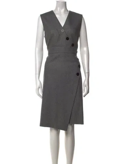 Pre-owned Cefinn Wool Knee-length Dress In Grey