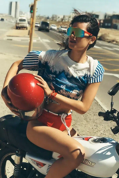 Celandine Boxy Cropped Nostalgia T-shirt Top In Blue