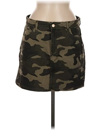 Pre-owned Celebrity Pink Casual Skirt In Green