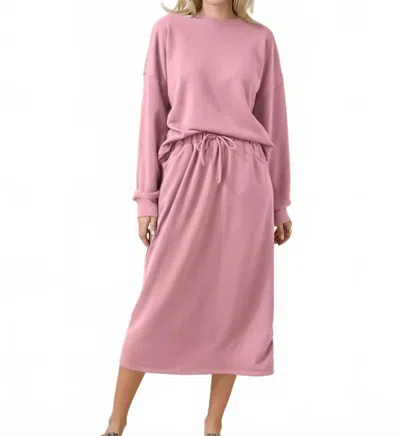 Celeste Women's Solid Soft Knit Skirt With Pockets In Pink Lavender