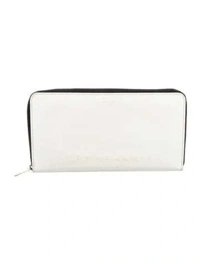 Pre-owned Celine 2013 Patent Leather Continental Wallet In White